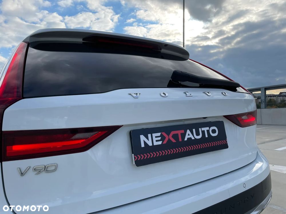 Volvo V90 Cross Country T5 AWD - 20