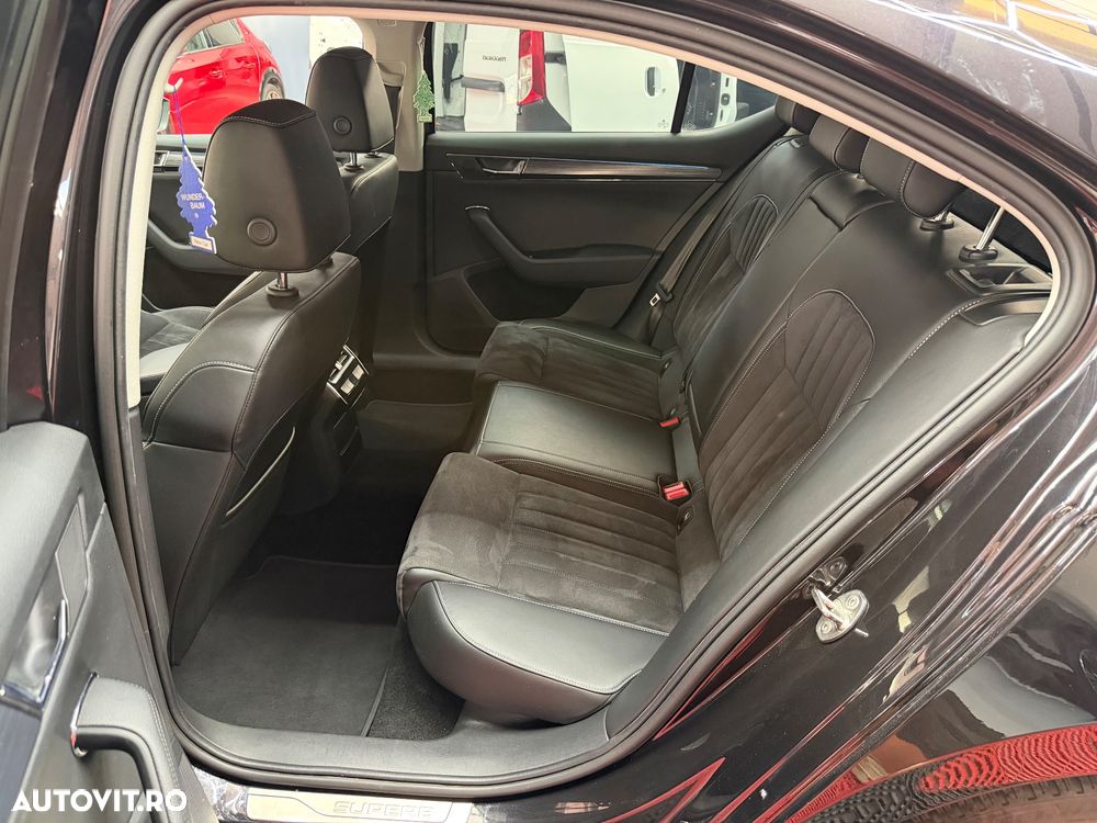 Skoda Superb 2.0 TSI 4X4 DSG Sportline - 13