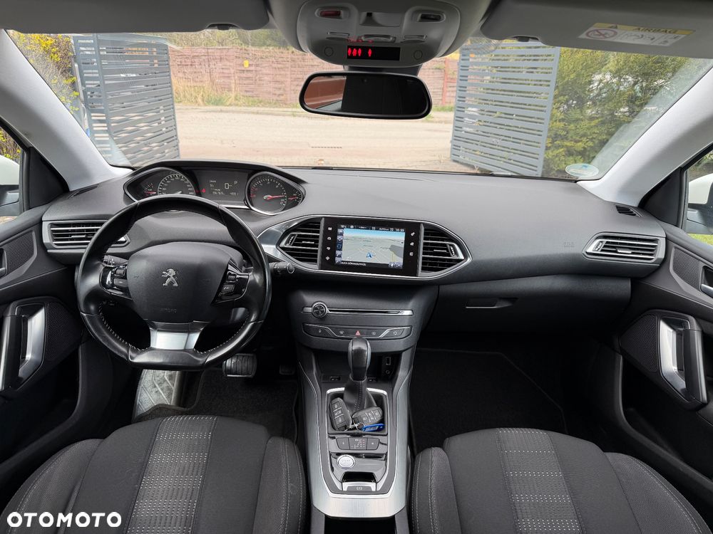 Peugeot 308 BlueHDi FAP 150 EAT6 Stop & Start Allure - 16