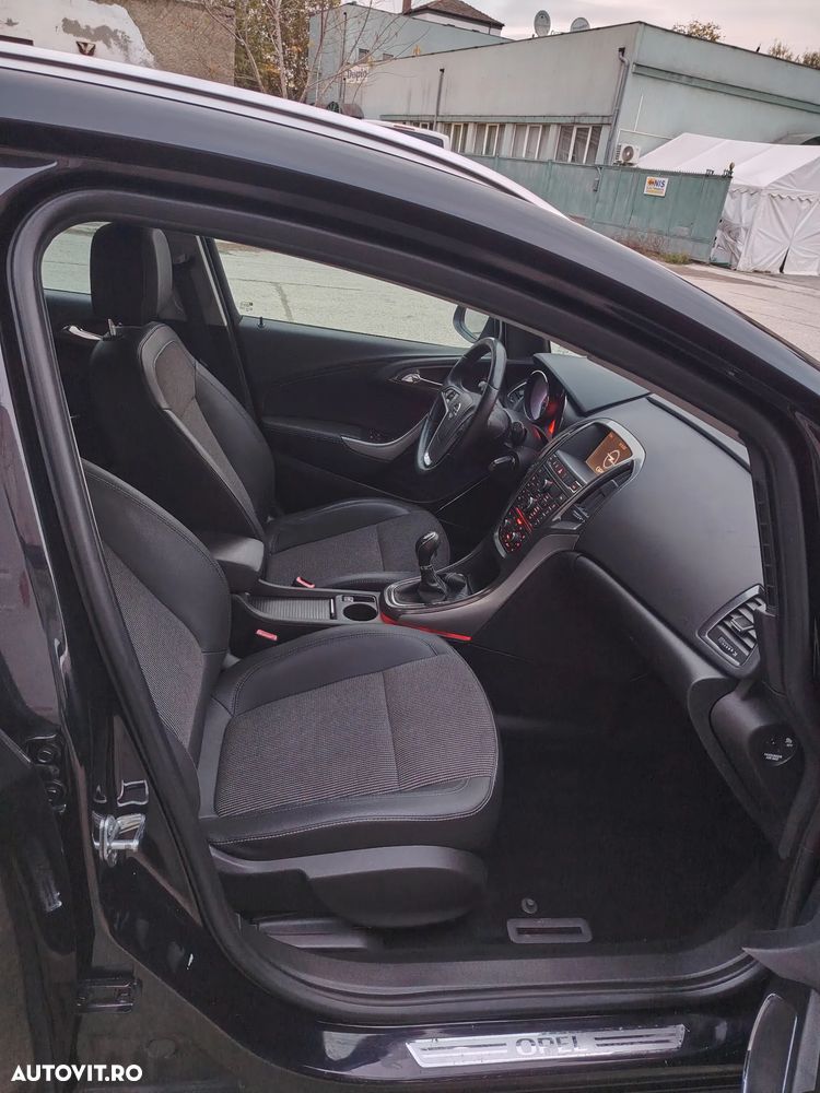Opel Astra - 14