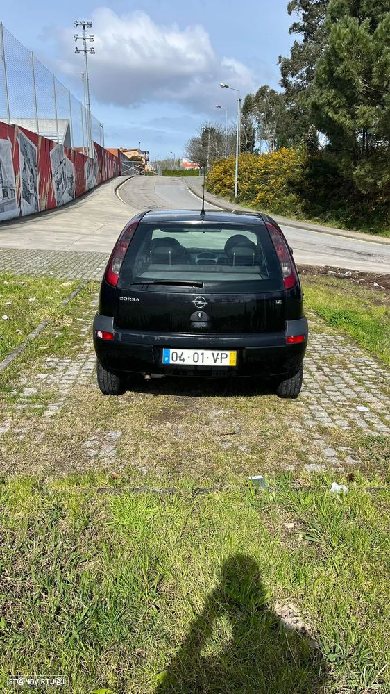Opel Corsa 1.2 16V Confort - 4