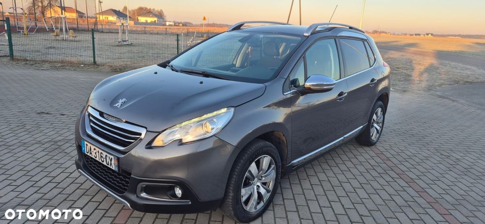 Peugeot 2008 e-HDi FAP 115 STOP & START Allure - 14