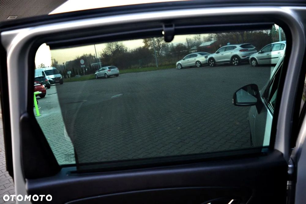 Renault Scenic 1.6 dCi Energy Bose Edition S&S - 12