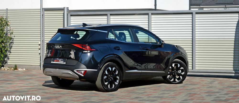 Kia Sportage 1.6 T-GDI PHEV 6AT 4x4 Business Line - 14