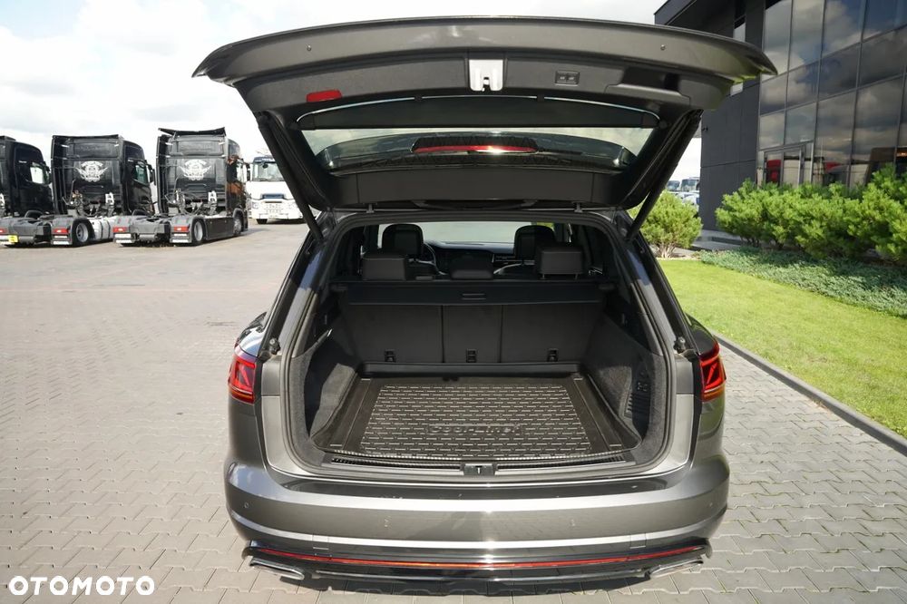 Volkswagen Touareg 3.0 V6 TDI SCR 4Mot R-Line - 36