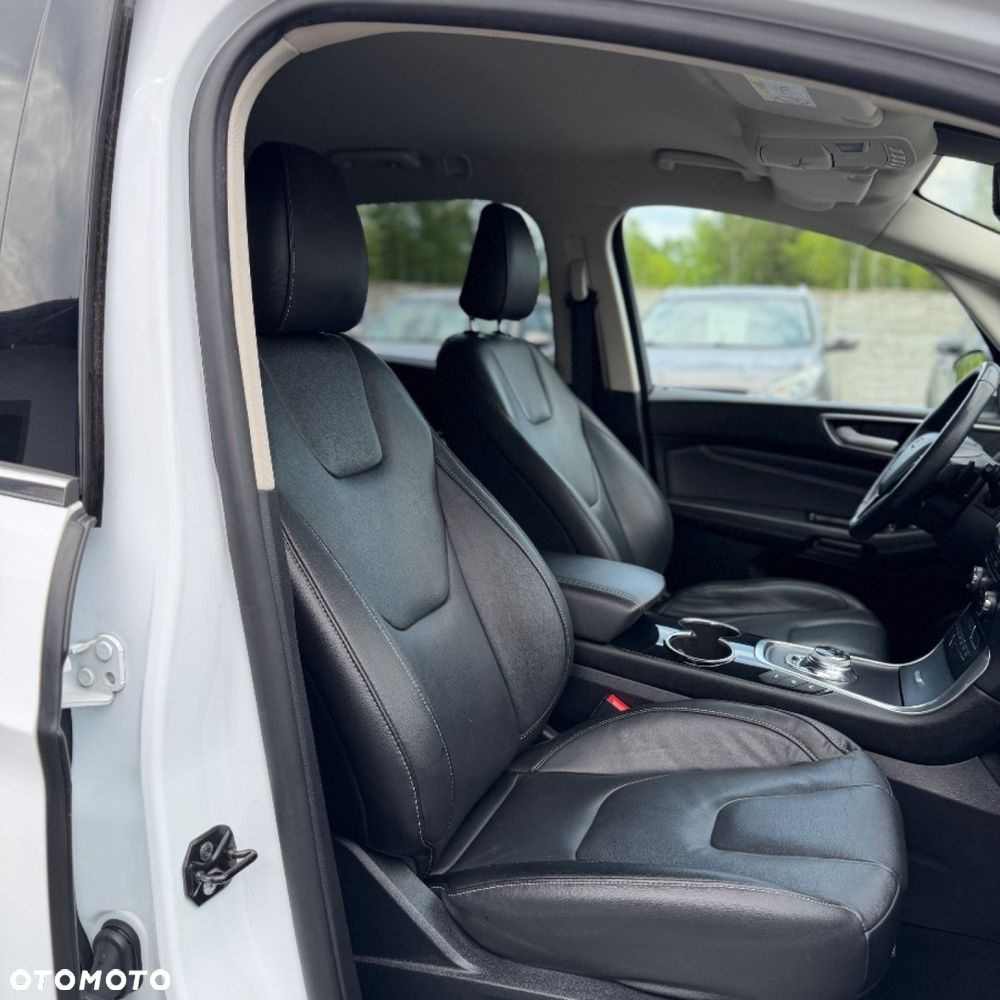 Ford S-Max - 35