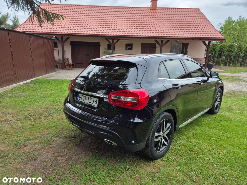 Mercedes-Benz GLA 200 (CDI) d 7G-DCT AMG Line - 6