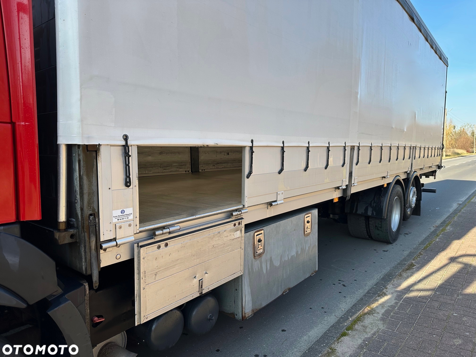 Volvo FM 330 6X2 BURTO -FIRANKA. 24 PALETY - 12