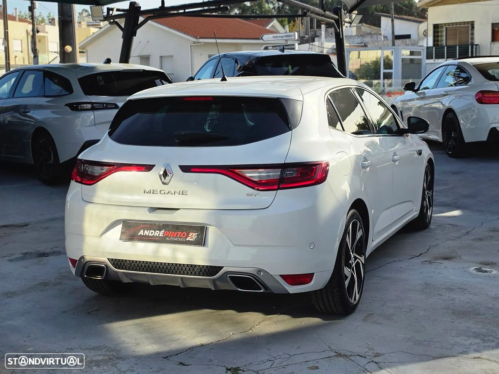 Renault Mégane ENERGY TCe 205 EDC GT - 4