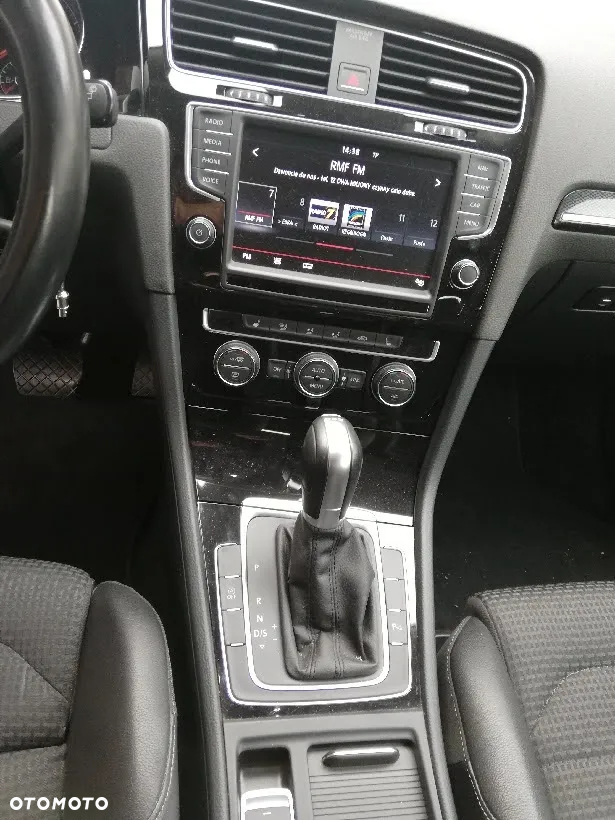 Volkswagen Golf Variant 2.0 TDI (BlueMotion Technology) DSG Highline - 14