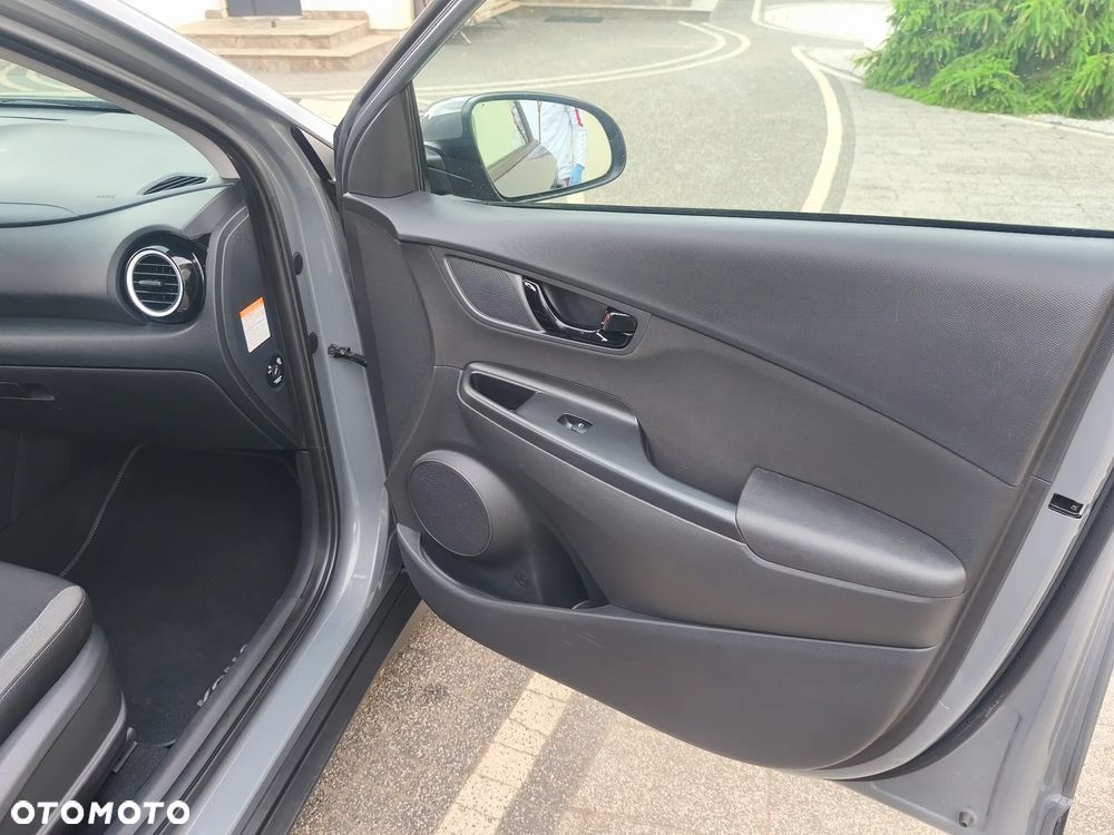Hyundai Kona 1.6 GDI DCT Premium - 16