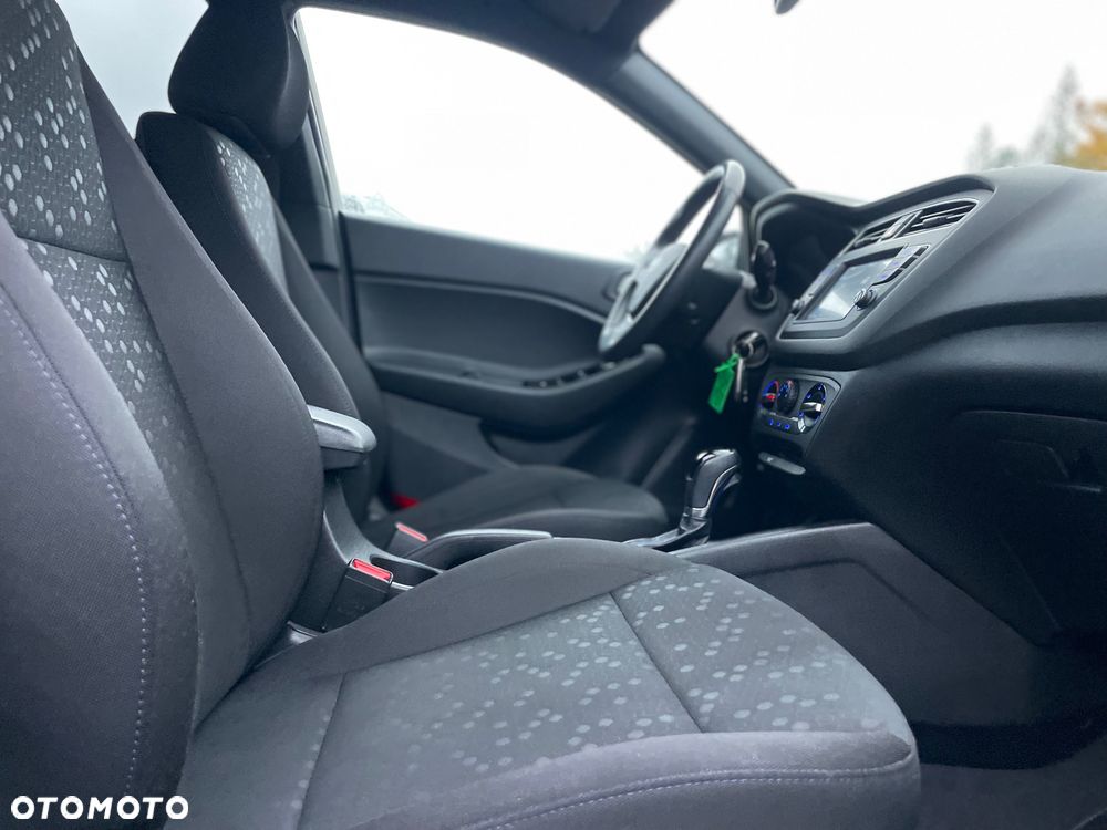 Hyundai i20 - 16