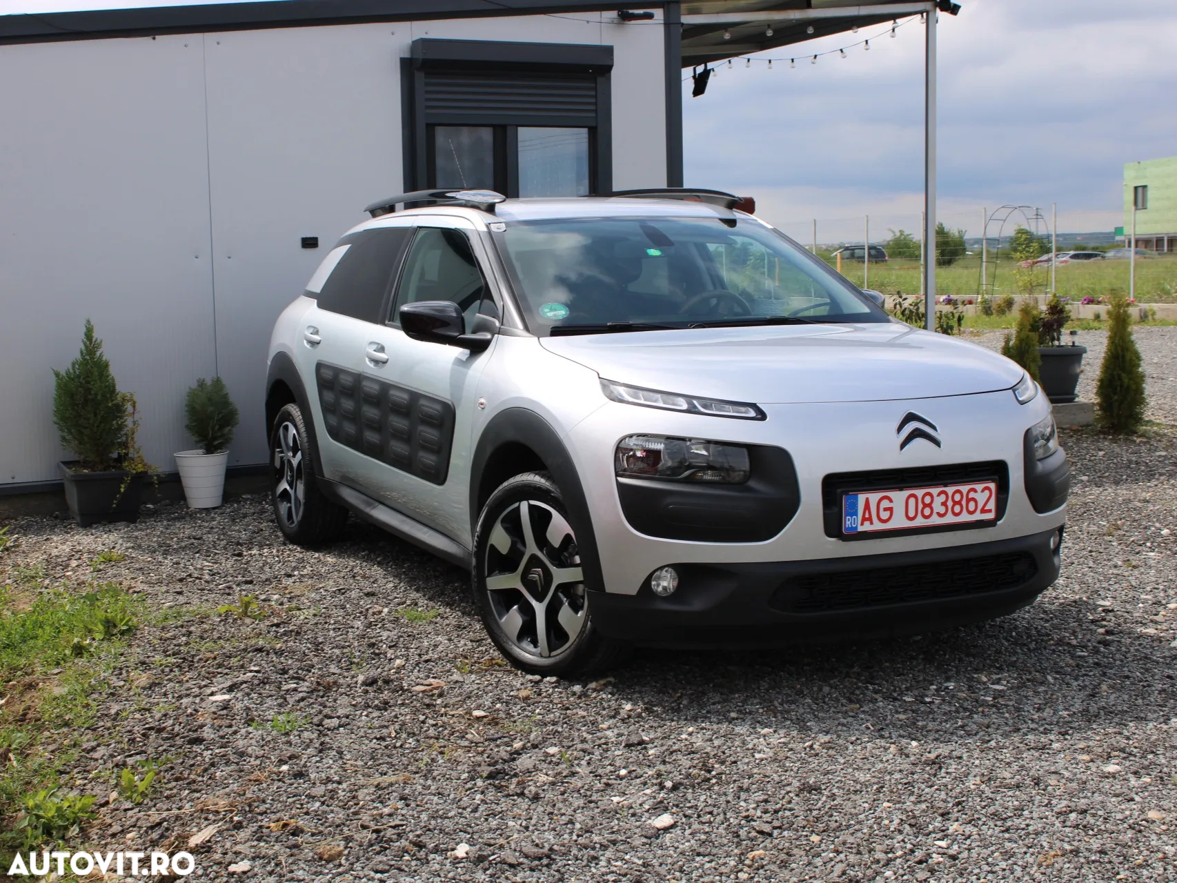 Citroën C4 Cactus 1.6 BlueHDi S&S BVM Shine - 3