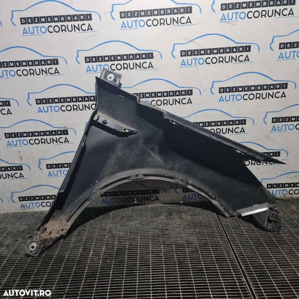 Aripa Stanga Fata Ford Kuga 2008 - 2012 4 Usi Dark DriftWood F8 (1383) - 2