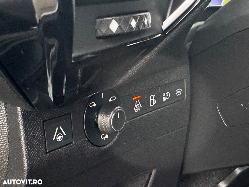 DS Automobiles DS 7 Crossback 1.6 PHeV AWD 300 EAT8 OPERA - 32