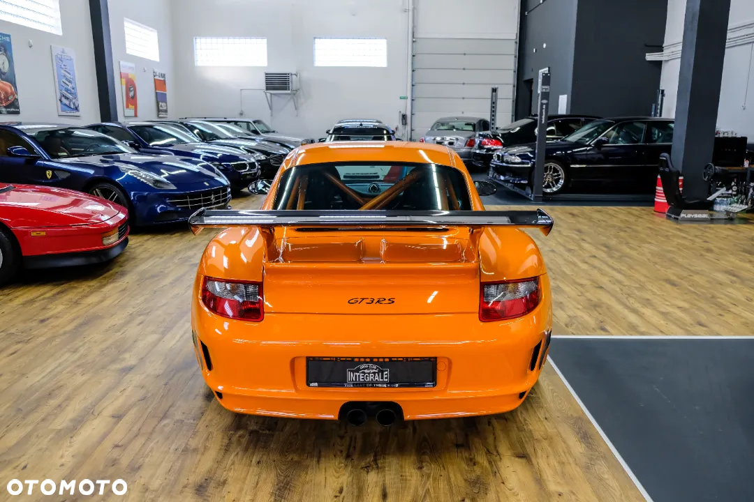 Porsche 911 GT3 RS - 5