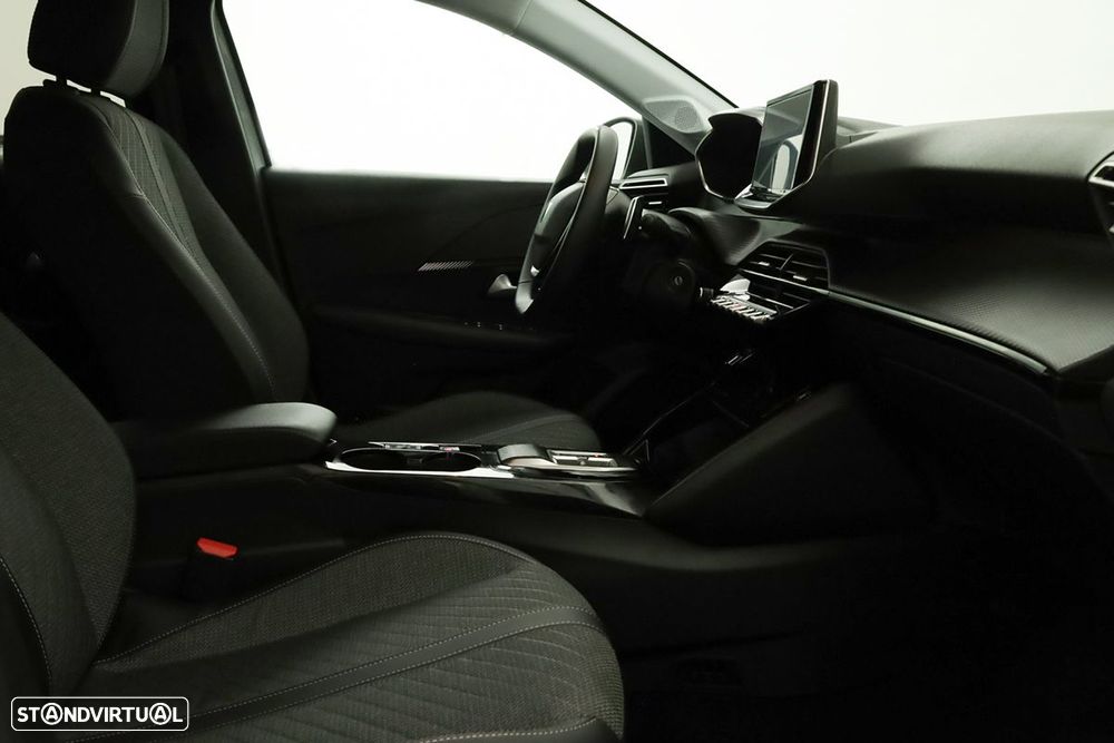 Peugeot 208 1.2 Hybrid Allure e-DCS6 - 21