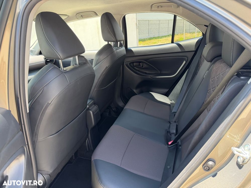 TOYOTA Yaris Cross 2023 — imagine 13