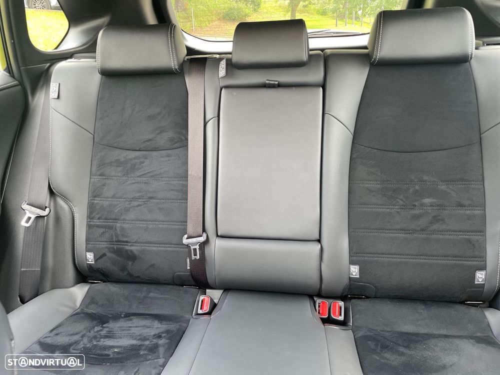 Toyota RAV4 - 17