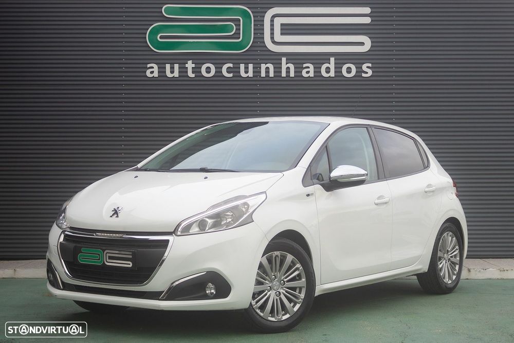 Peugeot 208 1.2 PureTech Style - 4