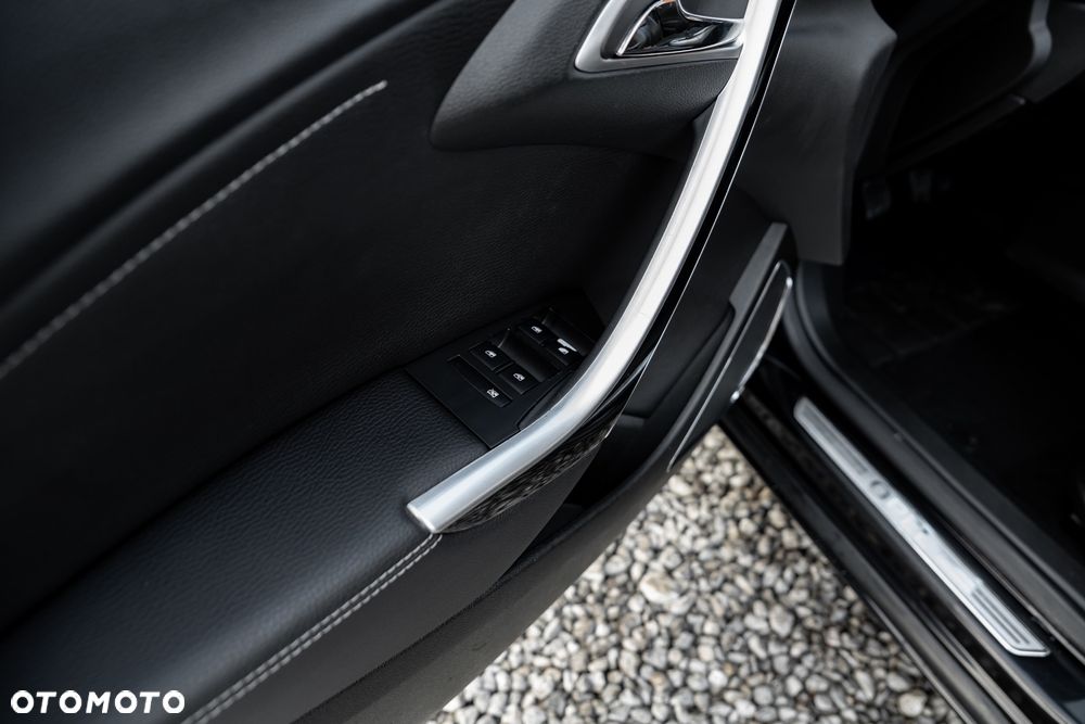 Opel Astra 1.6 Turbo Sport - 18