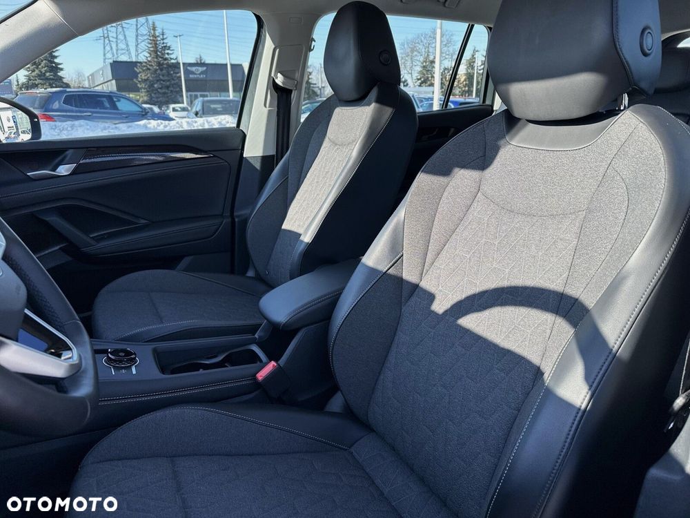 Volkswagen Tayron - 12