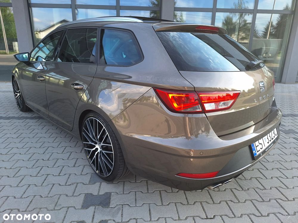 Seat Leon 2.0 TDI DPF Start&Stop DSG FR - 8
