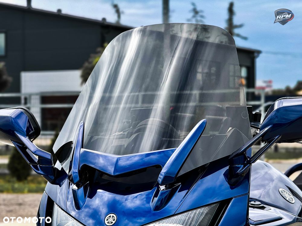 Yamaha FJR - 21