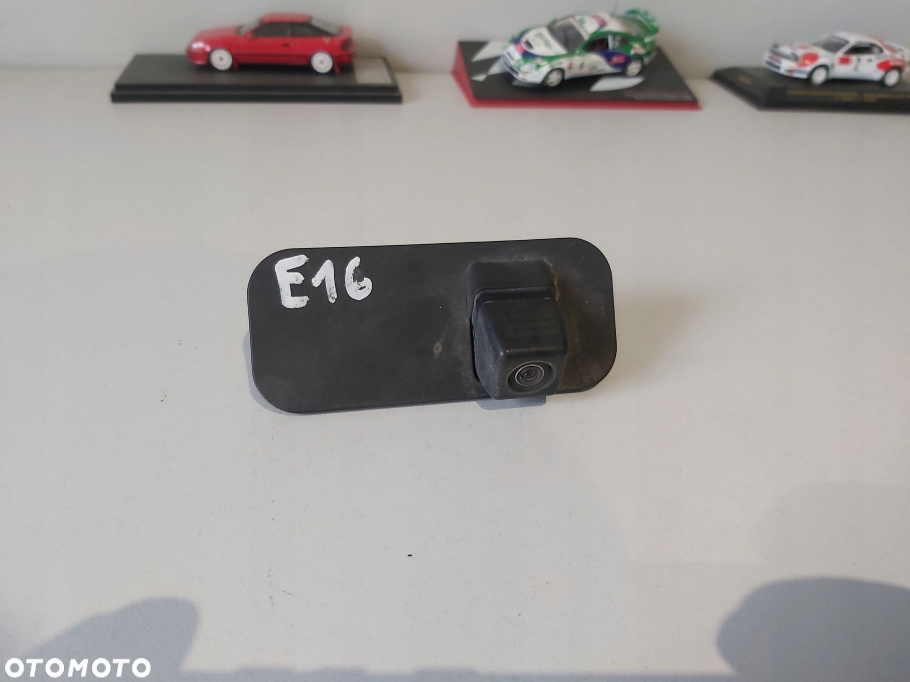Toyota Corolla E16 E18 kamerka kamera cofania - 1