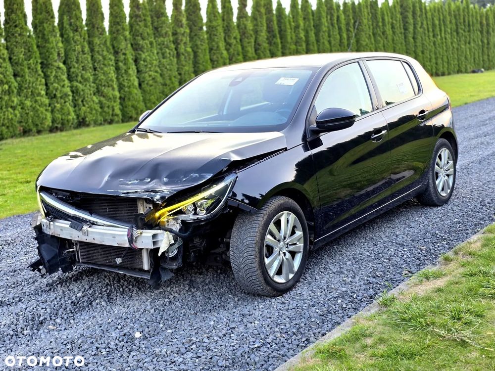 Peugeot 308 - 1