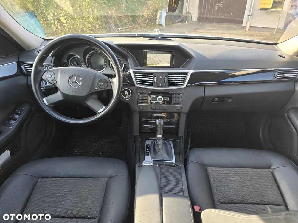 Mercedes-Benz Klasa E - 13