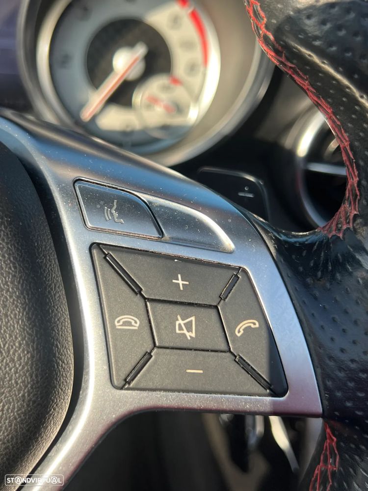 Mercedes-Benz SLK 250 CDI (BlueEFFICIENCY) 7G-TRONIC - 25