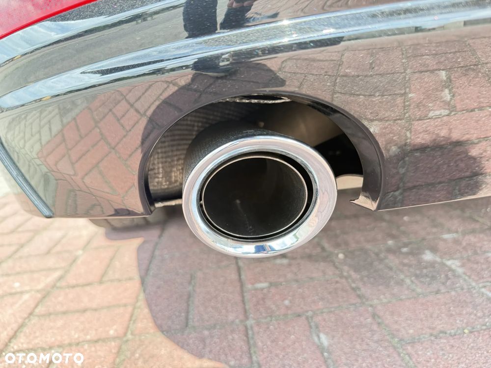 BMW Seria 3 318d mHEV - 30