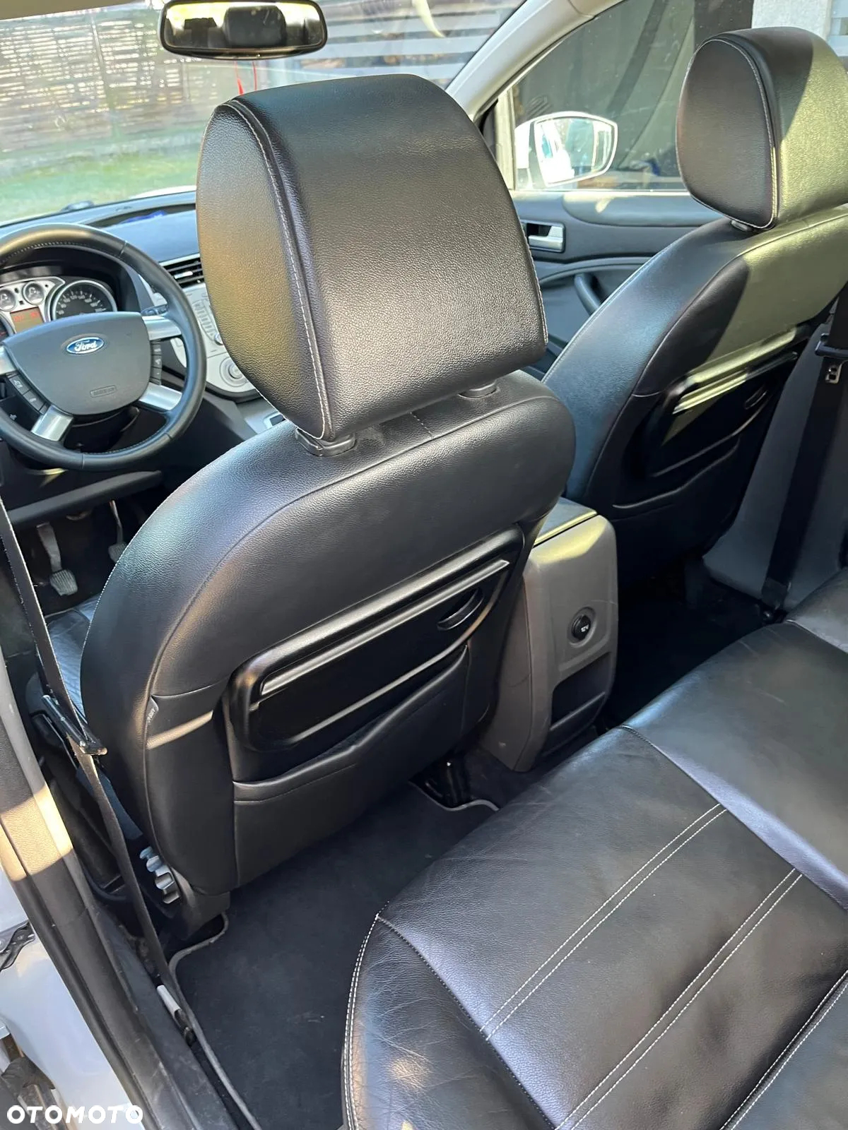 Ford Kuga 2.0 TDCi Titanium FWD - 9