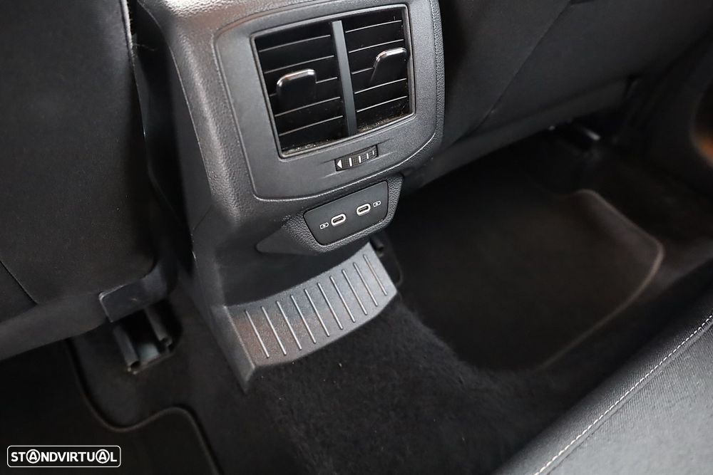 VW T-Roc 1.0 TSI Life - 47