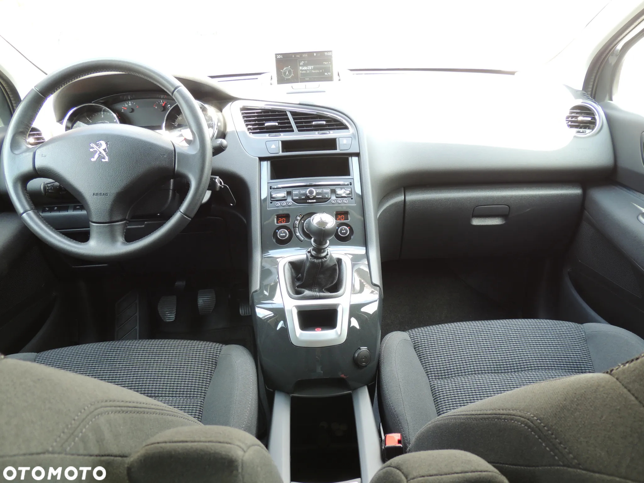 Peugeot 5008 - 5
