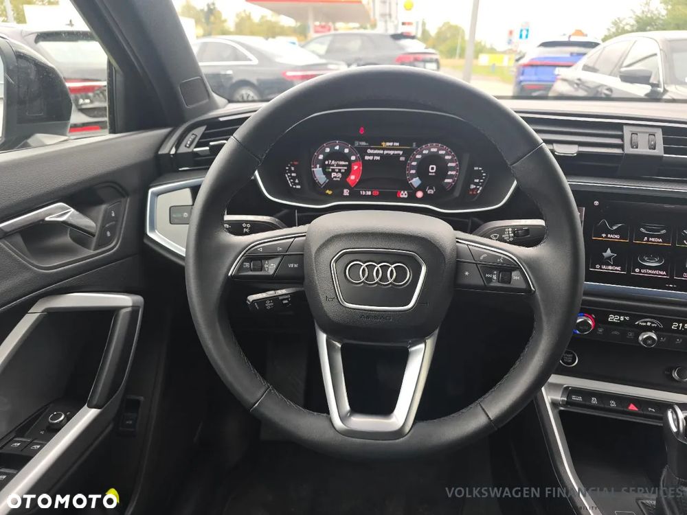 Audi Q3 Sportback - 6