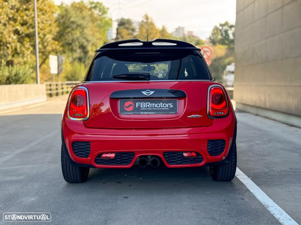 MINI 3 Portas John Cooper Works Auto Desportiva - 3