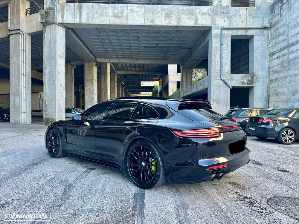 Porsche Panamera Sport Turismo 4S E-Hybrid - 9