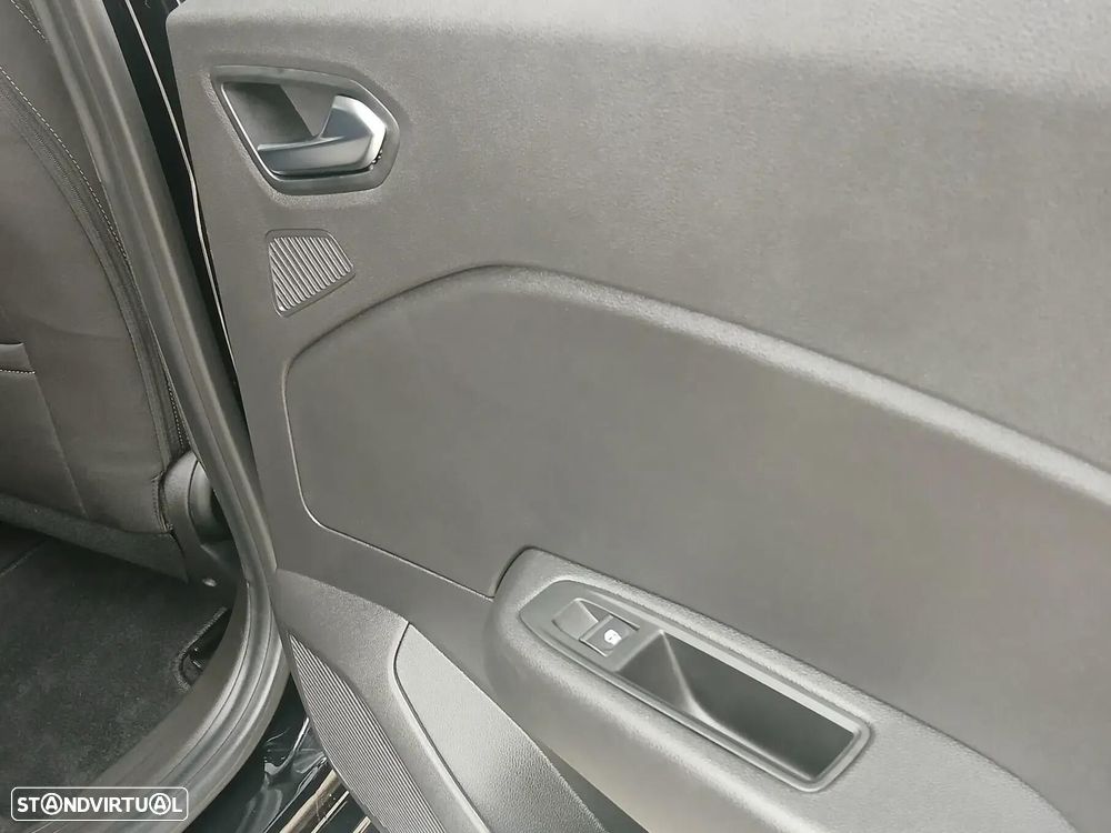 Renault Clio - 20