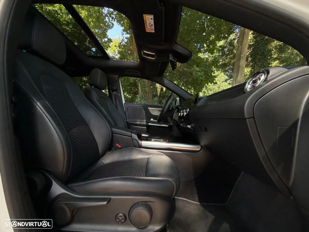 Mercedes-Benz GLA 250 e 8G-DCT Special Edition - 53
