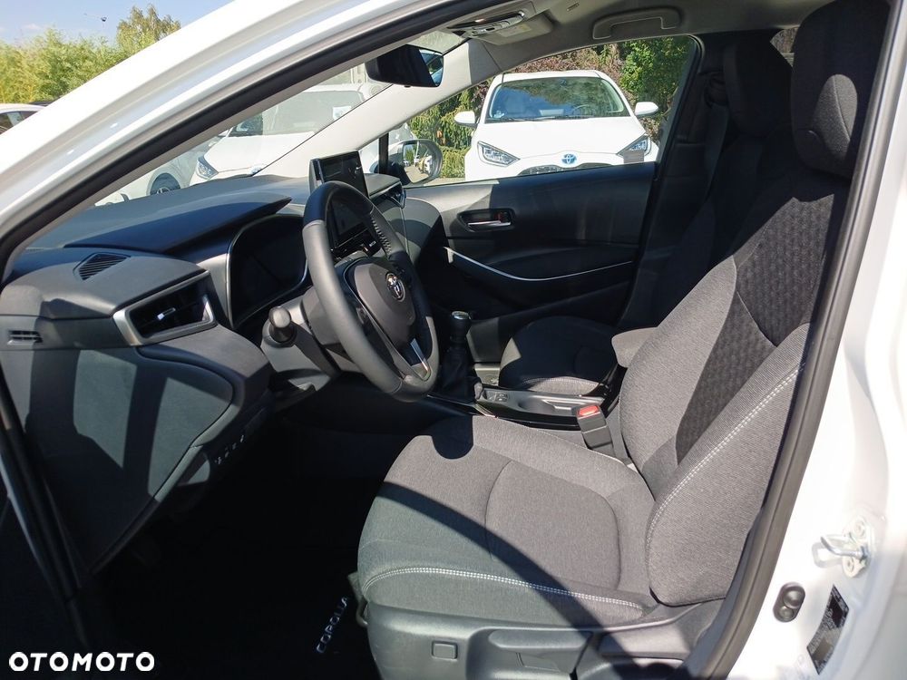 Toyota Corolla 1.5 Comfort - 9