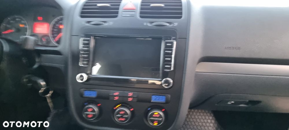 Volkswagen Golf 1.6 Tour - 19