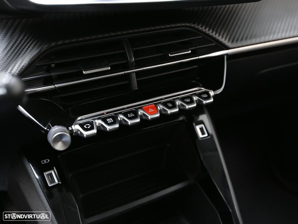 Peugeot e-208 50 kWh Active Pack - 22