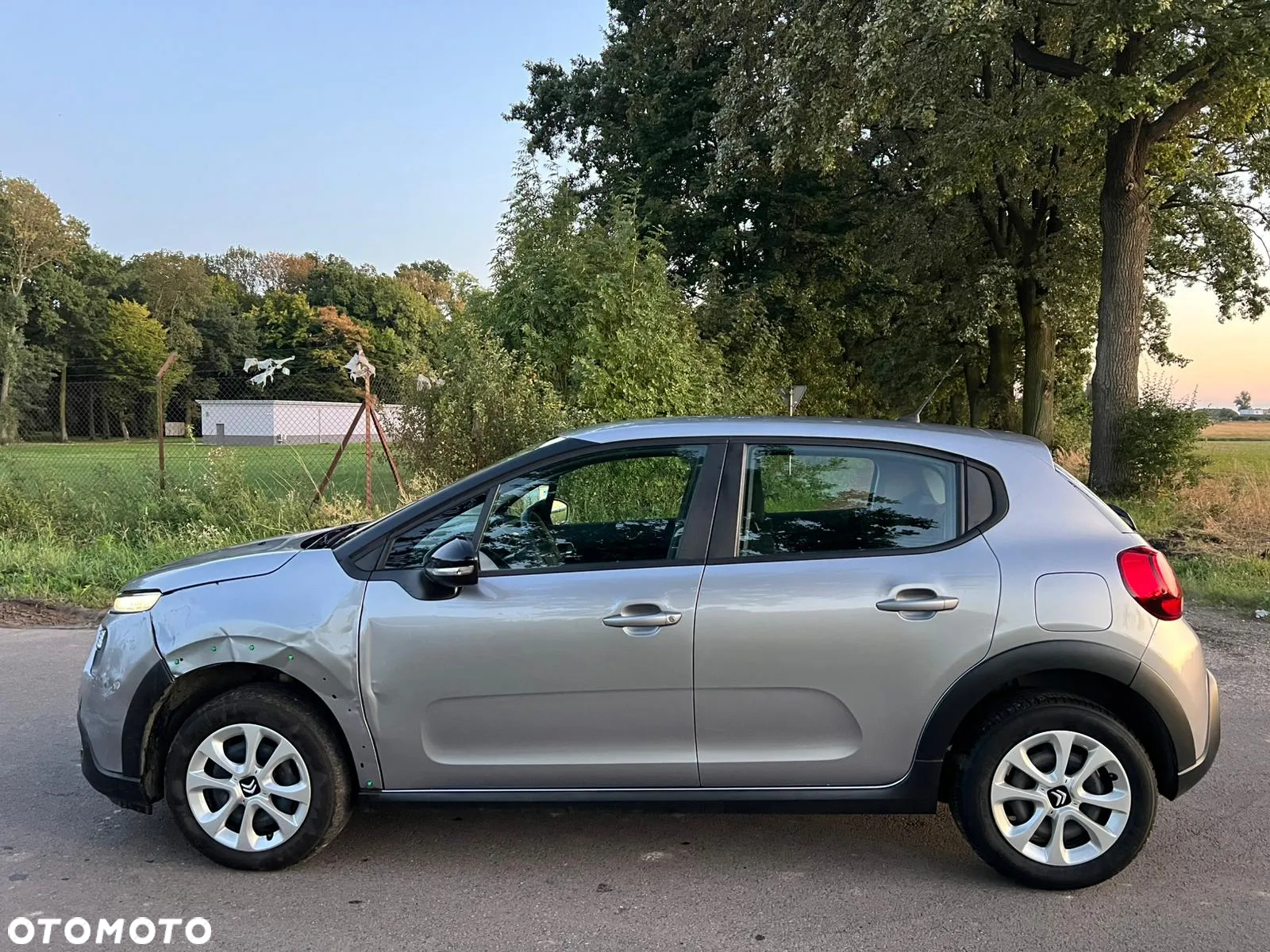 Citroën C3 BlueHDi 100 S&S PLUS - 5