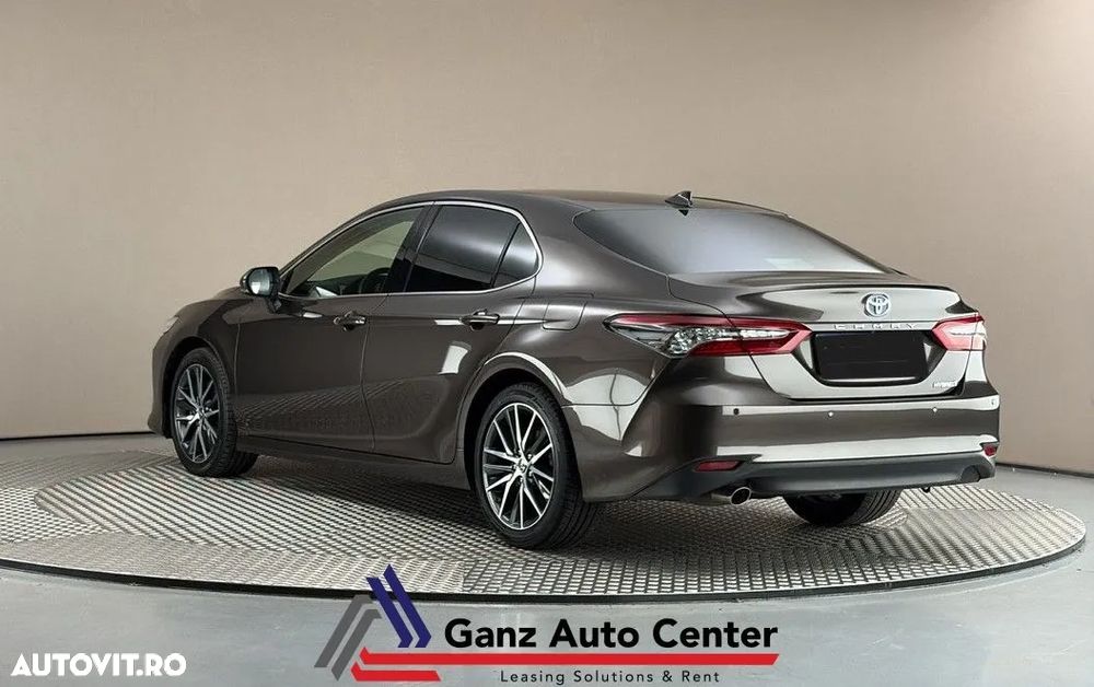 Toyota Camry Executive - 3