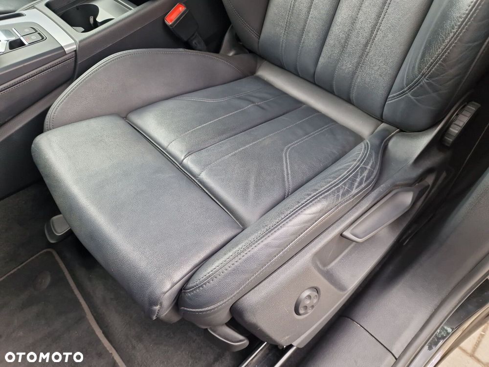 Audi Q5 35 TDI mHEV S Line S tronic - 15