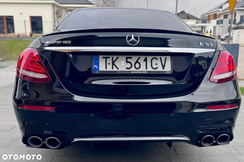 Mercedes-Benz Klasa E - 6