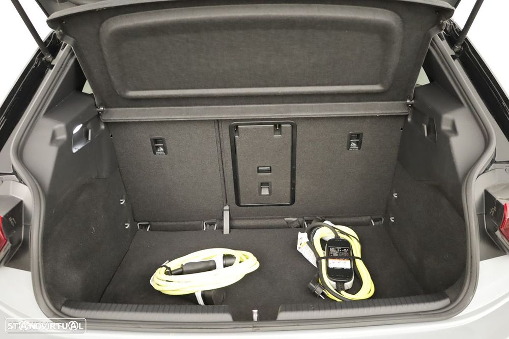 VW ID.3 59 kWh Pro Urban - 23