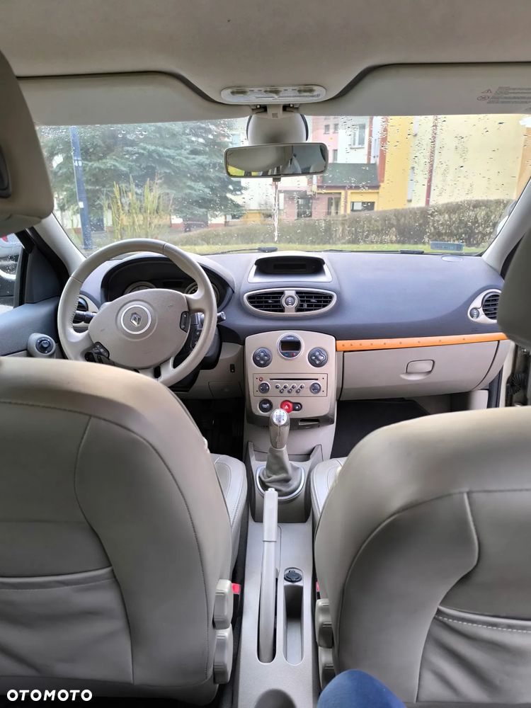 Renault Clio - 3